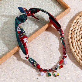 Azusa Sun Scarf Necklace for Women Snowman Santa Claus Crystal Charms Bandana Necklace Adjustable Colorful Scarf Choker Christmas Jewelry Gift - Green Red