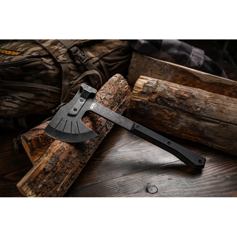 SOG TACTICAL BUSHCRAFT HATCHET​