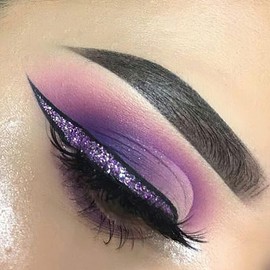 FOCALLURE Beam Eyeliner, Metallic Glitter Shimmer Eye Liner, Waterproof Liquid Eyeliner Pencil, Quick Drying, Sparkling Eye Makeup for Costume & Party, #04 AMETHYST