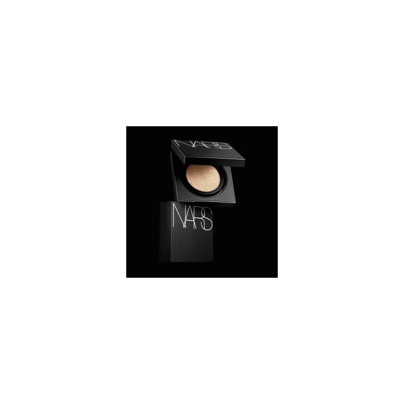 Natural Radiant Long Wear Cushion Foundation SPF 50 PA+++ Samcheong