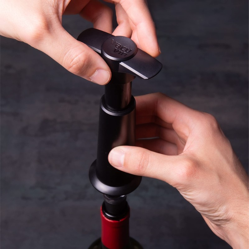 Vacu Vin Black Plastic Wine Pump with Spout 5 x