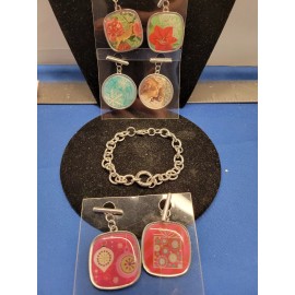 Seasons of Cannon Falls Pendant Bracelet Silver Chain Style with 6 Reversible Pendants 093