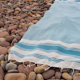 Large Beach Towel Made of Cotton or Pareo Beach Towel Large Anti-Sand 200 x 140 cm - Fouta XXL Picnic Blanket Beach Blanket Soft Absorbent and Lightweight (Light Blue)
