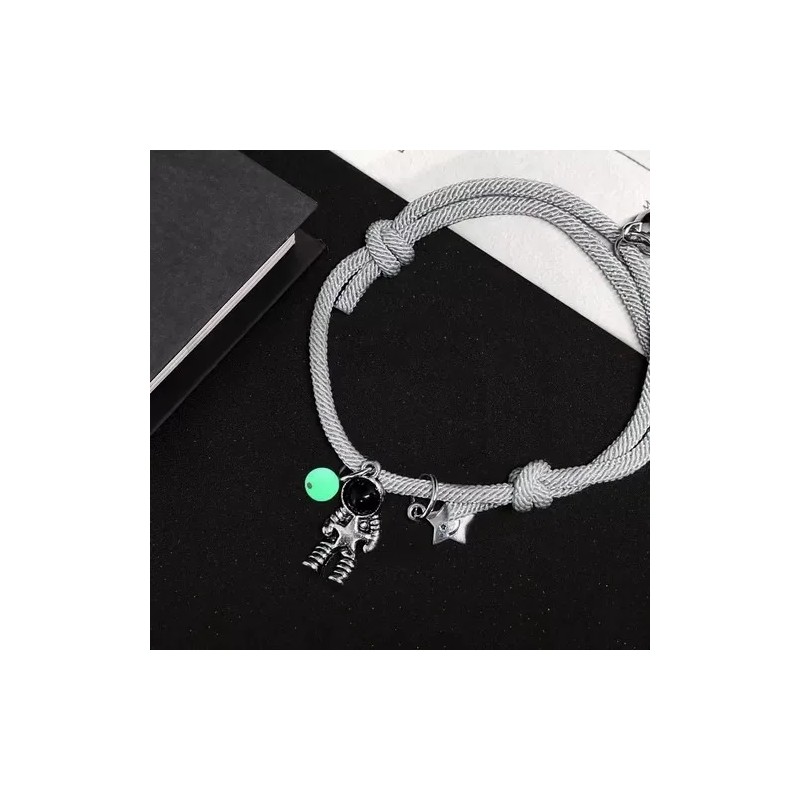 Pulsera Parejas Imán Astronauta Brilla Oscuridad Gris Ajustable AKELIN