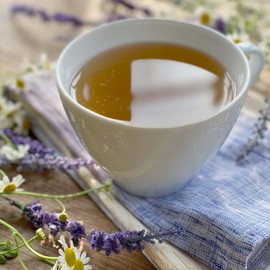 Bigelow Tea Lavender Chamomile plus Probiotic Herbal Tea, Caffeine Free, 18 Total Tea Bags (Pack of 1)