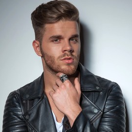 JewelryWe Men's Skull Ring Vintage Stainless Steel Gothic Punk Ring Cool Bike Bands, Size 7-15, for Valentine’s Day