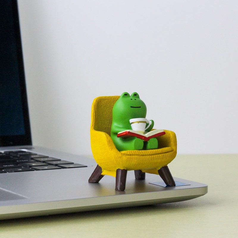 Refintural Miniature Frog Figurines - Funny Frog Sculpture for Shelf,