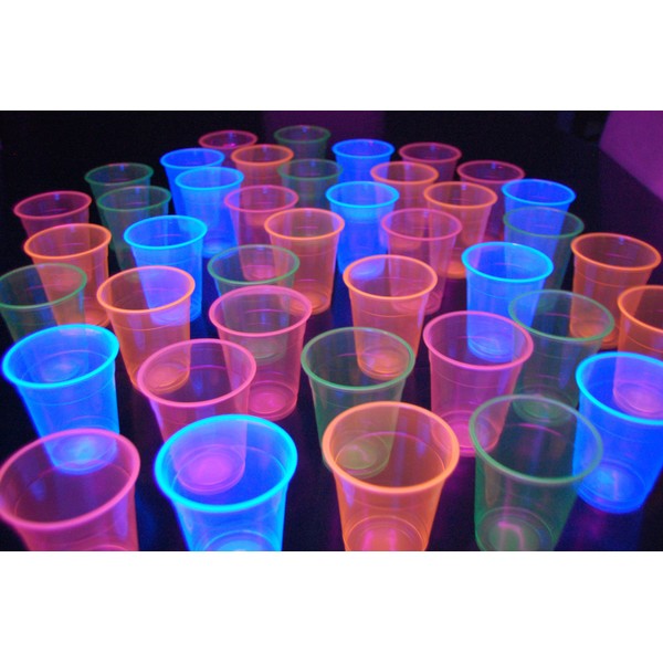 DirectGlow 12oz Neon Assorted Blacklight Reactive Soft Plastic Cups (Multicolor,