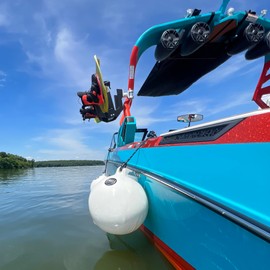 SWELL Wakesurf - Big Bumper Ball 25 Inch Diameter - Inflatable Raft Tie-Up Boat Fender Buoy (White)