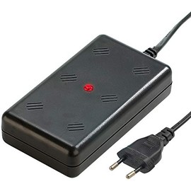 Exbuster Marten Deterrent House: Marten Free for Home, Garage, Stable, Attic, Garden Arbour, 230 Volt (Marten Deterrent for Loft, Outdoor, 220)