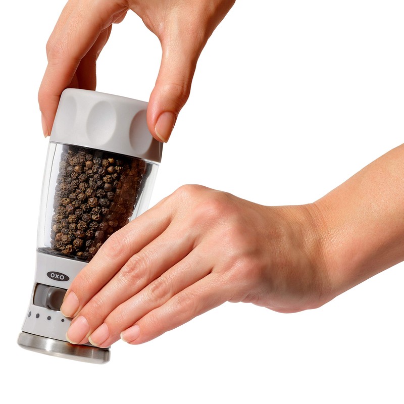 Oxo Good Grips Contour Pepper Grinder
