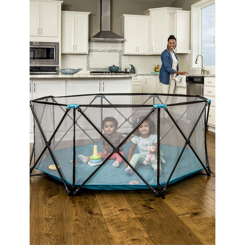 Regalo My Play Deluxe Extra Large Portable Play Yard Indoor
