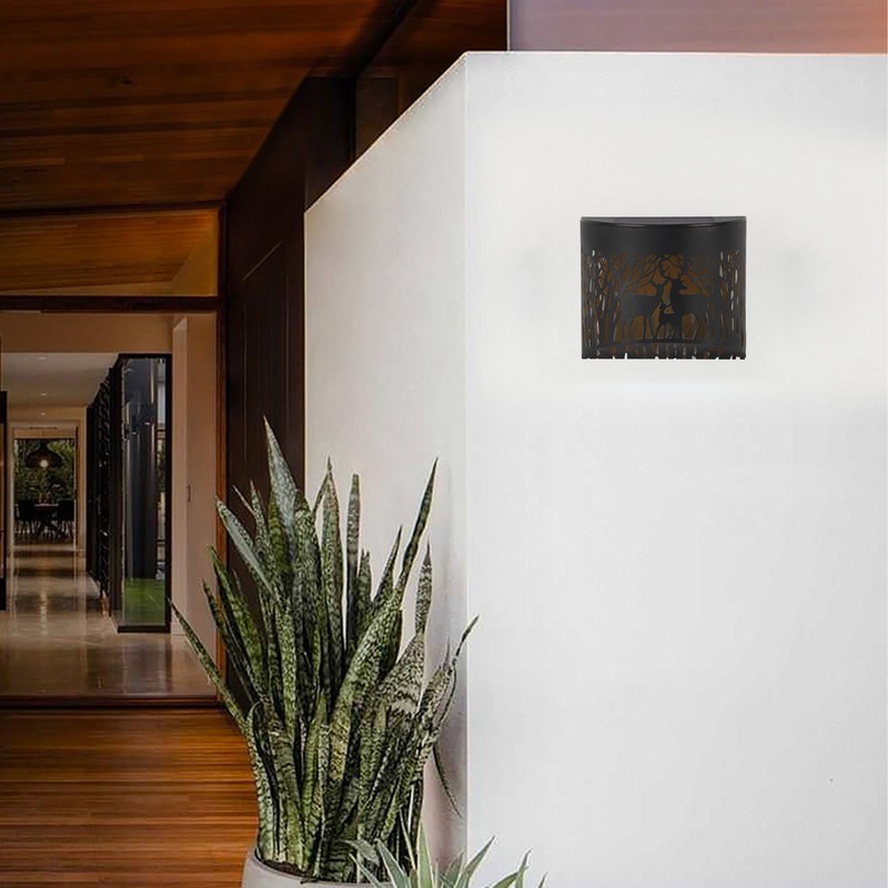 Outdoor Wall Light Solar Powered Wall Mounted Plastic and Iron
