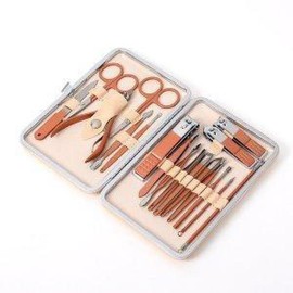 Nail clippers, nail foot care, hygiene 18-piece gift set / 손톱깎이 네일 풋케어 위생 18종 선물세트