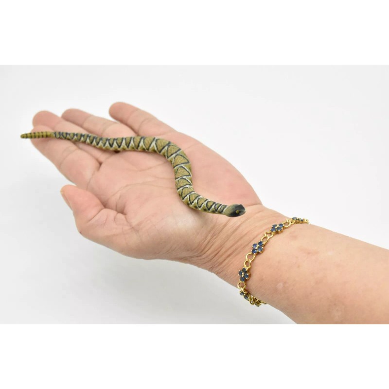 Papo Rattlesnake Diamond Back Realistic Rubber Snake Hand Painted Flexible