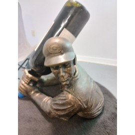Bam Vino Georgia BULLDOGS WINE BOTTLE HOLDER Bam Vino Sculpture