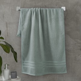 Catherine Lansfield Zero Twist 450 gsm Soft & Absorbent Cotton Bath Sheet Sage Green