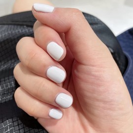 Short Fake Nails with Nail Glue Square Press on Nails Acrylic Artificial Full Cover Stick on Nails White False Nails with Designs Nails for Women and Girls Nail Decoration