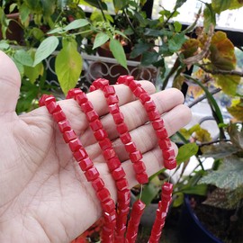 Chengmu 8mm Cube Ceramic Red Glass Beads for Jewelry Making 180pcs Faceted Square Crytal Spacer Beads Assortments Supplies Accessories for Bracelet Necklace for Wholesale