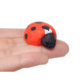 Lady Bug Figurine Statue Red Beetle Patio Miniature Garden Lawn Yard Home Decor Art