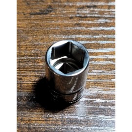 Snap-On Tools USA NEW 3/8" Drive 9/16" SAE 6 Point Shallow Chrome Socket FS181