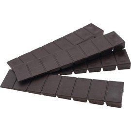Rikama - 10 Brown Plastic Furniture Wedges, 7 Predetermined Breaking Points, Adjusting Wedges, Wheel Chocks, Mounting Wedges (Brown, Pack of 10)