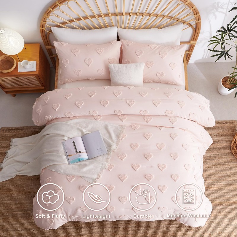 Bildenly Boho Tufted Comforter Set Queen Size Pink Heart Tufted