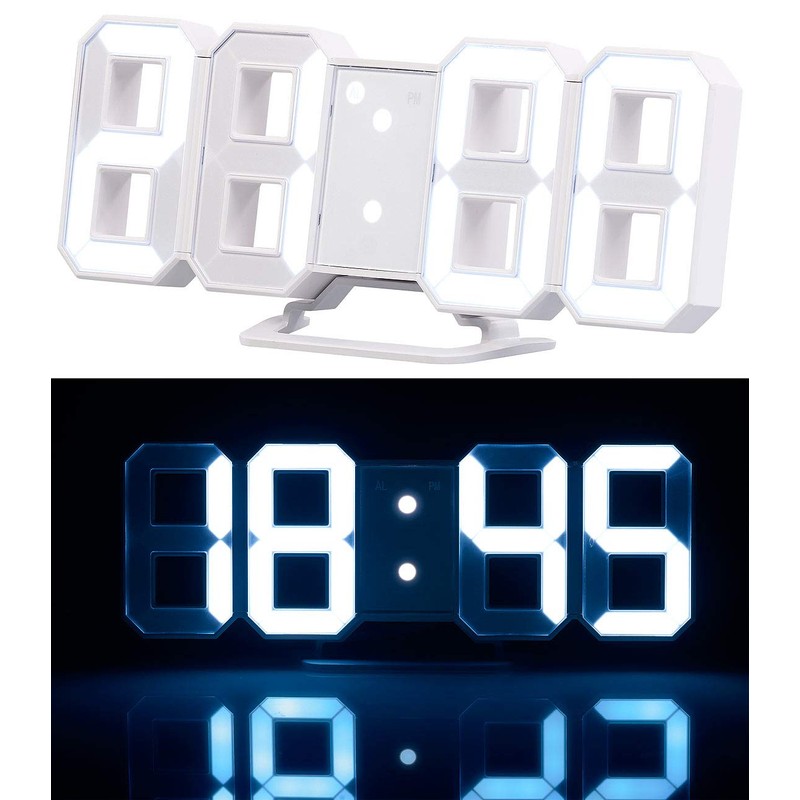 Lunartec watch: Large LED Desk and Wall Clock 7 Segment
