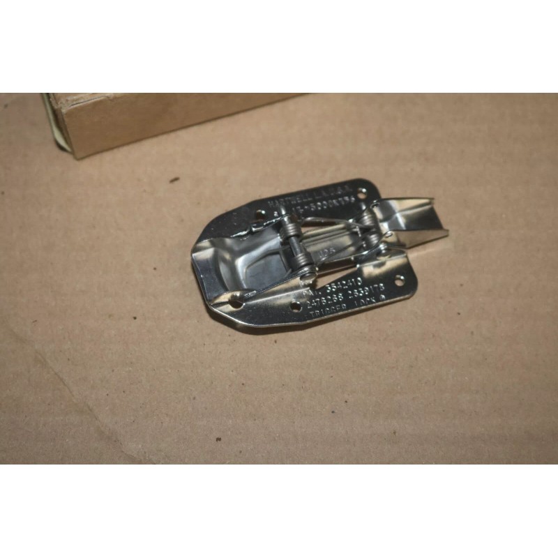 Hartwell NOS racecar aircraft Hartwell trigger latch H5000CK546125 5340-00-321-42