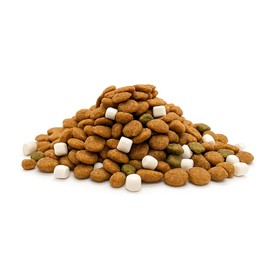 CZ Grain Critter Bait - Predator Blend, Lure Raccoon, Opossum, Fox, Skunk, Mink, Weasel, Bobcat, Coyote - Blend of Cat Food and Marshmallows (12 Ounces)