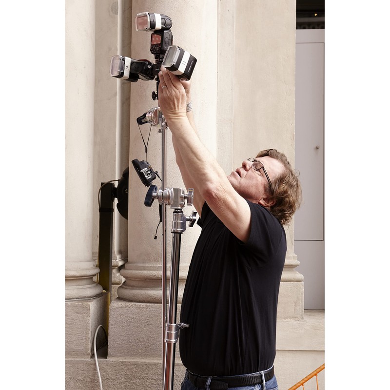 Manfrotto Joe McNally Rotating Locking Triflash Tilthead