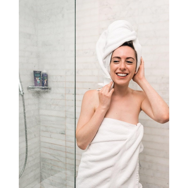 Handmade solid shampoo with valuable ingredients, vegan, no industrial production,
