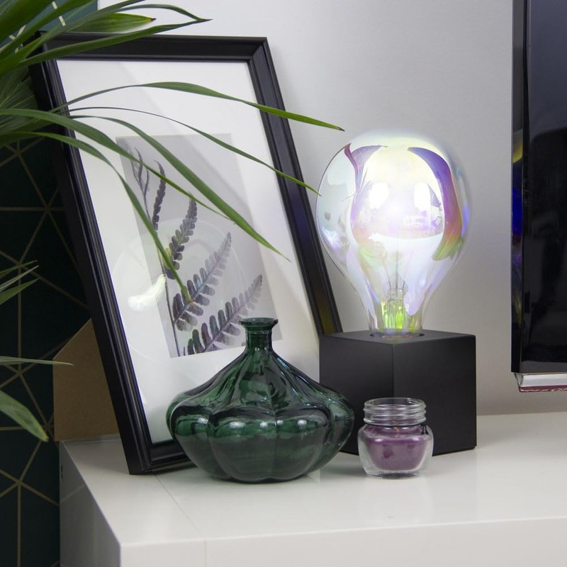 Cube table lamp in black metal, E27 base compatible, IP20,