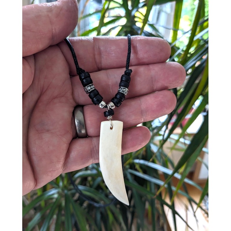 BOYS MENS NECKLACE AND BRACELET GIFT SET -FAKE WOLF SHARK