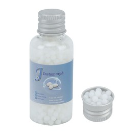 AUNMAS 20g Moldable Plastic, Reusable Thermoplastic Beads Meltable Polymorph Pellets for DIY Crafts Sculpting Cosplay Accessories Temporarily Repair