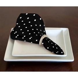 A LuxeHome Black and White Modern Contemporary Mini Polka Dot Lunch Dinner Napkins 17" x 17" Set of 4