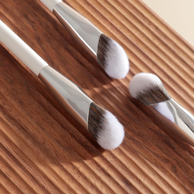 Albeaut Concealer Makeup Brushes 2 PCS Angled Brushes for Liquid,