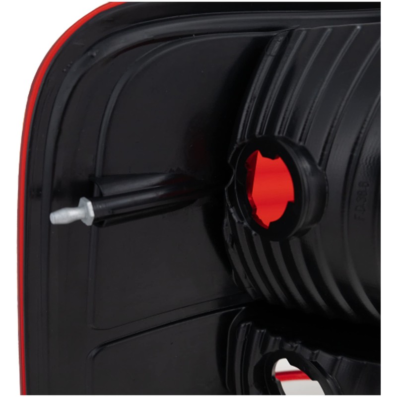 Garage-Pro Tail Light Compatible With 2004-2006 Ford F-150, Halogen Passenger