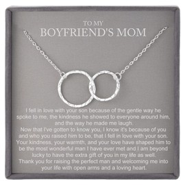 Boyfriends Mom Gift Sterling Silver Hammered Interlocking Circle Necklace Gifts for Boyfriends Mom Christmas Holiday Jewelry