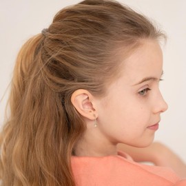 925 Sterling Silver Clear Cubic Zirconia Single Star Dangle Stud Earrings for Preteens and Teens - Beautiful Star Shaped Earrings for A Young Girls Birthday or Special Occasion