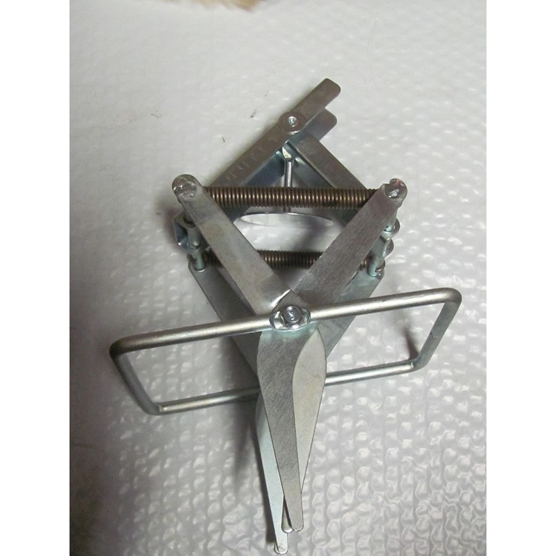 1 Easy Set Mole Trap 2416, Easy One-Step,Out-of-Sight,Galvanized Steel SOLD
