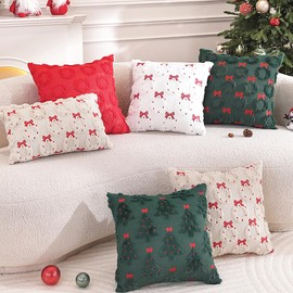 SKXKJian Christmas Wreath Throw Pillow Covers 18x18 inch Set of 2 Soft Faux Fur Pillow Covers for Autumn Decor Plush Farmhouse Pillow Cases