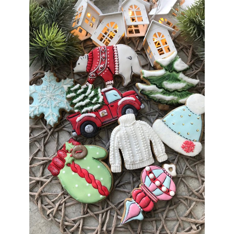 LILIAO Christmas Winter Hat Cookie Cutter - 3 x 3.8