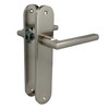 Amig - Door handles with steel plate | Model MAI