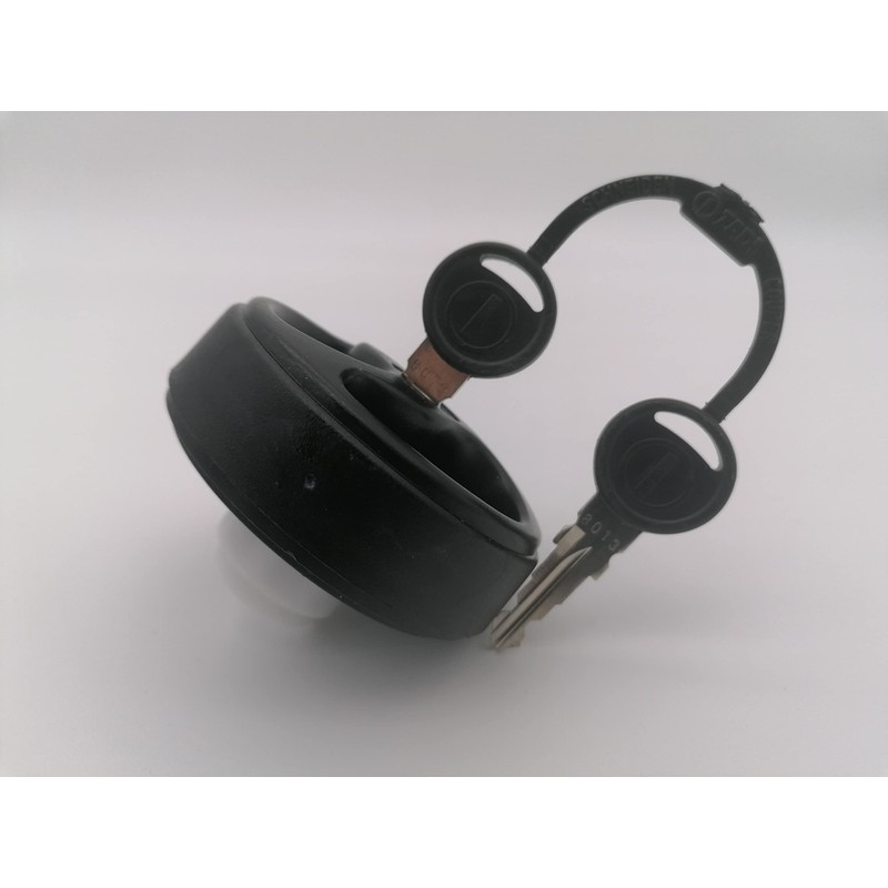 CR-MOESANCO® Caravan Black Water Tank Cap with 3 Recessed Handles,