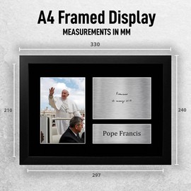 HWC Trading FR Pope Francis The Pope Rome Head Catholic Church Gifts Printed Signed Autograph Picture for Religious Memorabilia Fans - A4 Framed