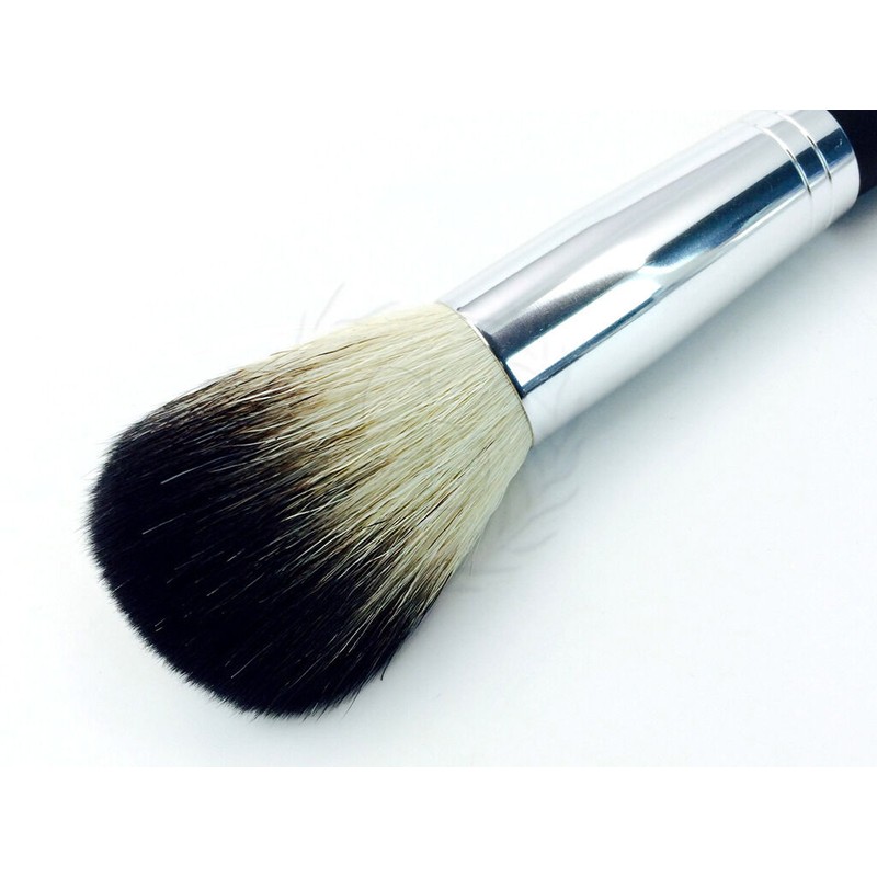 Pana Soft Premium Quality Hypoallergenic Bronzing Powder Makeup Face Brush