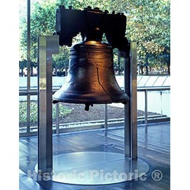 Historic Pictoric Philadelphia, PA Photo - The Liberty Bell, Philadelphia, Pennsylvania - 11in x 14in