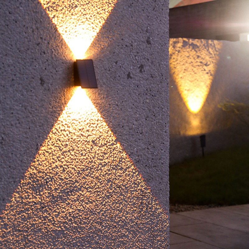 Solar Lights Outdoor IP67 Waterproof 4 LED Solar Fence Lights