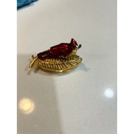 Estee Lauder Cardinal Compact-2003 Collection- New